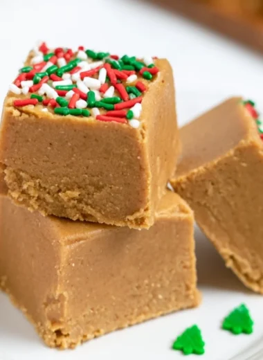 Delicious warm gingerbread fudge topped with festive spices for the holidays