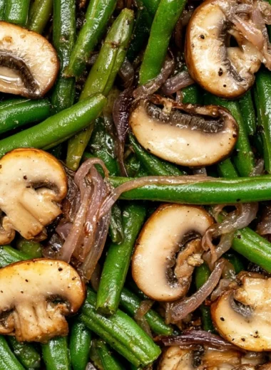 Sautéed green beans with mushrooms in a savory dish